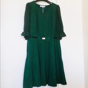 Green Bubble Sleeve Dress